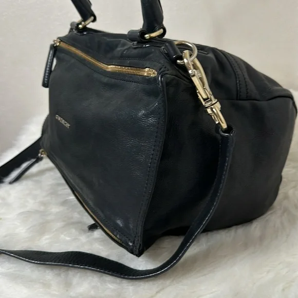 💯Authentic Givenchy Pandora Handbag🍀 - Picture 5 of 17